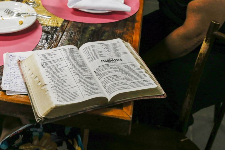 Read more about the article Why Spanking is Unbiblical and How to Stop Relying on It